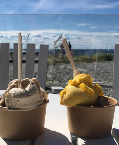 Opinii despre Gelato Öland Byxelkrok în Byxelkrok - Gastronomi och hotellverksamhet