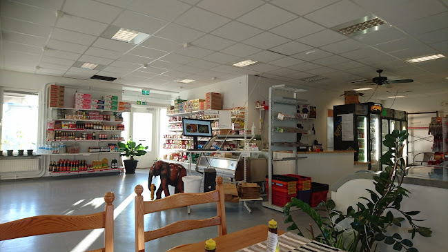 Östhammars ThaiButik - Gastronomi och hotellverksamhet