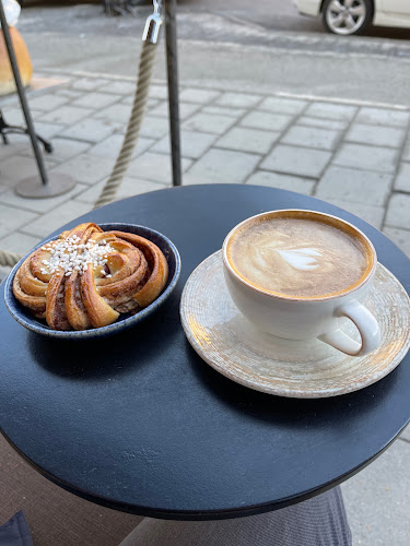Reviews of Lidingö Bröd & Pâtisserie in Lidingö - Gastronomi och hotellverksamhet