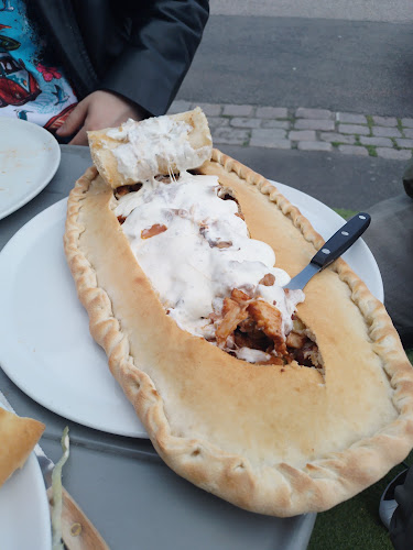 Jan's Pasta & Pizza Grill - Gastronomi och hotellverksamhet