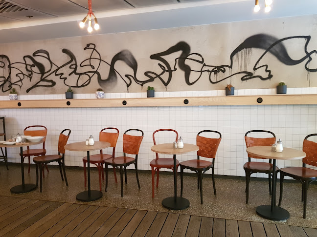 Taverna Brillo Open Times