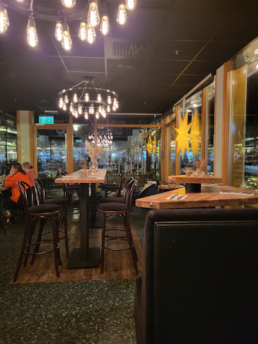 Bellis Café & Cocktails - Gastronomi och hotellverksamhet