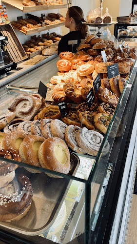 Opinii despre Dahls Bageributik Fjärås în Fjärås - Gastronomi och hotellverksamhet