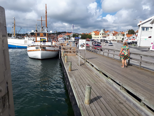 Grebbestad Glass (Bobbis Gelateria) Open Times