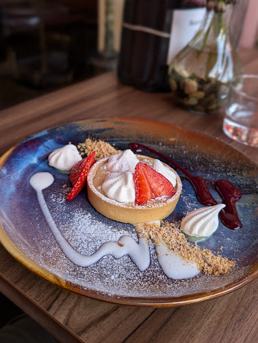 Mrs Brown - Gastronomi och hotellverksamhet