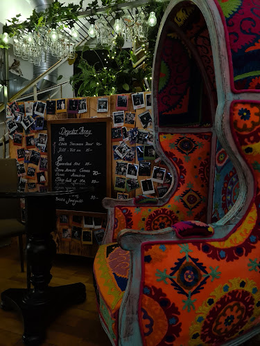 Global Living Open Times