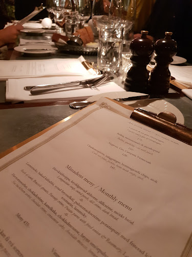 Klostergatans vin & delikatess Phone number