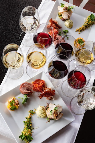 Reviews of Syster O Bror in Stockholm - Gastronomi och hotellverksamhet