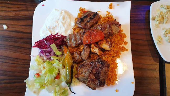 Grönevångs Torg, 302 55 Halmstad, Sverige