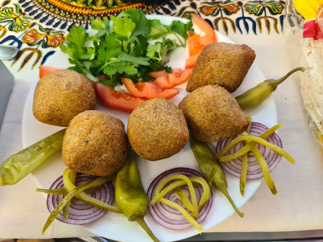 Comentarii opinii despre Fifo Falafel HB