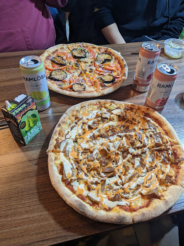 Opinii despre Pallani pizza în Malmö - Gastronomi och hotellverksamhet
