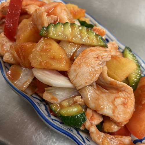 Comments and reviews of Lai Thai