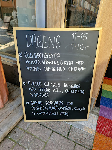 Opinii despre Engströms Food & Deli în Härnösand - Gastronomi och hotellverksamhet