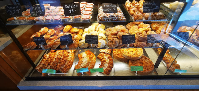 Opinii despre Annas bageri în Höllviken - Gastronomi och hotellverksamhet