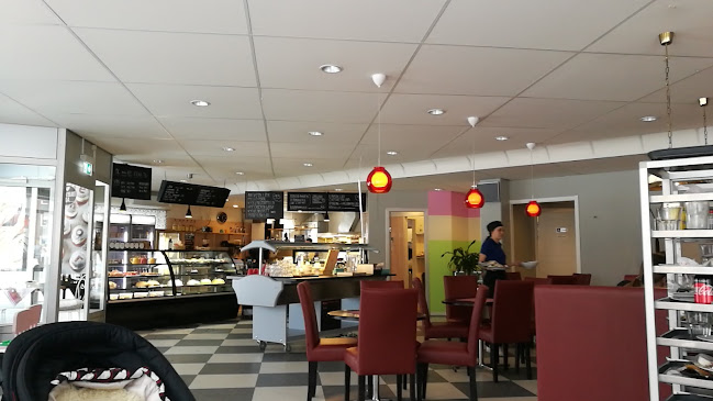 Opinii despre AB Lilla Bageriet în Lycksele - Gastronomi och hotellverksamhet
