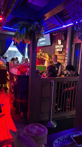 Amazing Thai Restaurang - Gastronomi och hotellverksamhet