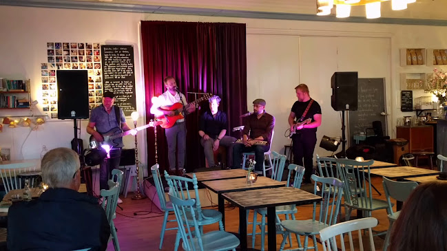 Stora Badstugatan 4, 582 23 Linköping