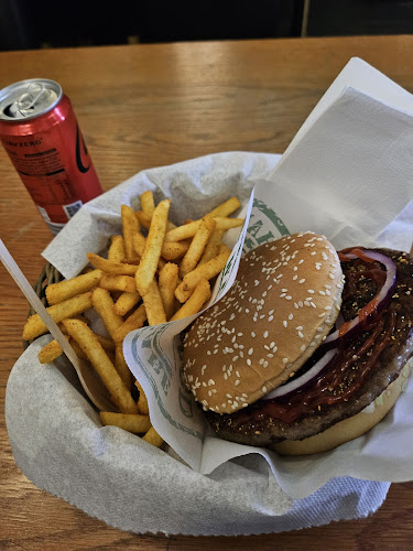 Reviews of Lindéns Gatukök in Ängelholm - Gastronomi och hotellverksamhet