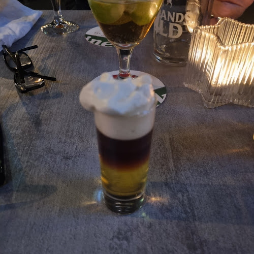 Comentarii opinii despre Manis Restaurang & Sportbar