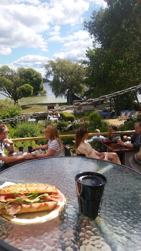 Plåt Pelles Café - Gastronomi och hotellverksamhet