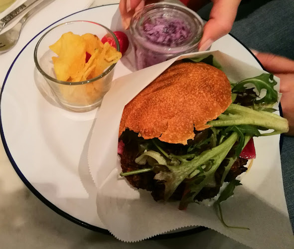 Babettes Kafferi & Bageri Phone number