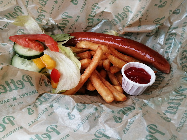 Reviews of Petter´s Grill o Bar in Helsingborg - Gastronomi och hotellverksamhet