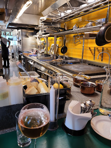 Comments and reviews of Café Facile