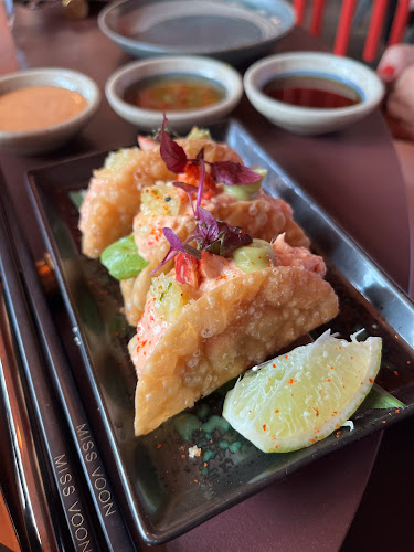 Comentarii opinii despre Miss Voon