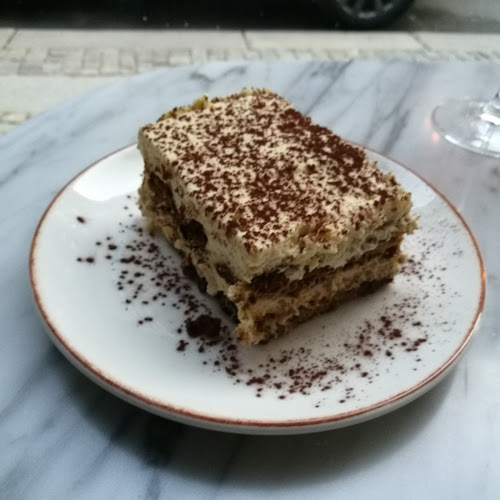 Reviews of Enoteca Sassi in Göteborg - Gastronomi och hotellverksamhet