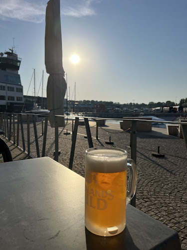 WUD Bistro Phone number