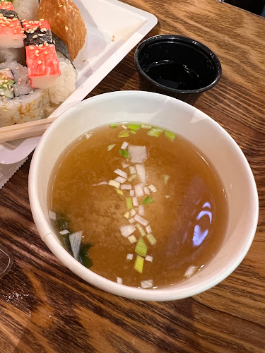 Comentarii opinii despre Din Sushi