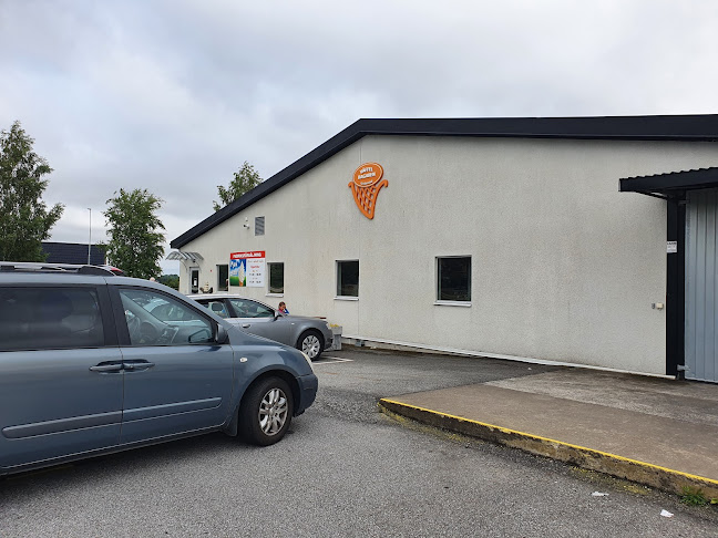 Opinii despre Våffelbagaren i Kristianstad AB în Kristianstad - Gastronomi och hotellverksamhet