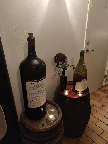 Opinii despre Soigné în Stockholm - Gastronomi och hotellverksamhet