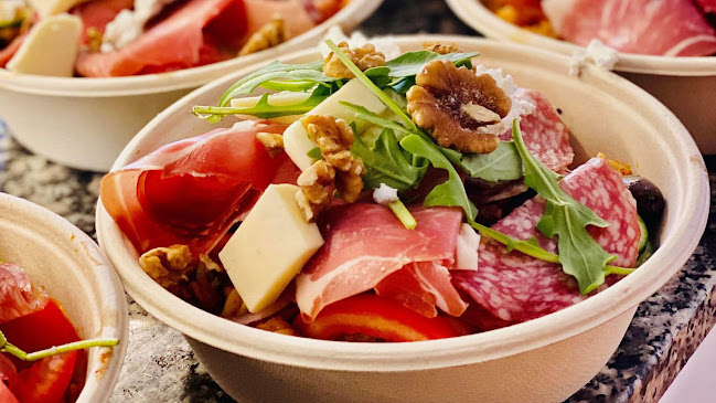 avocadoo Salladsbar - Gastronomi och hotellverksamhet