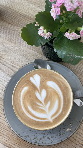 Café Gelato - Gastronomi och hotellverksamhet