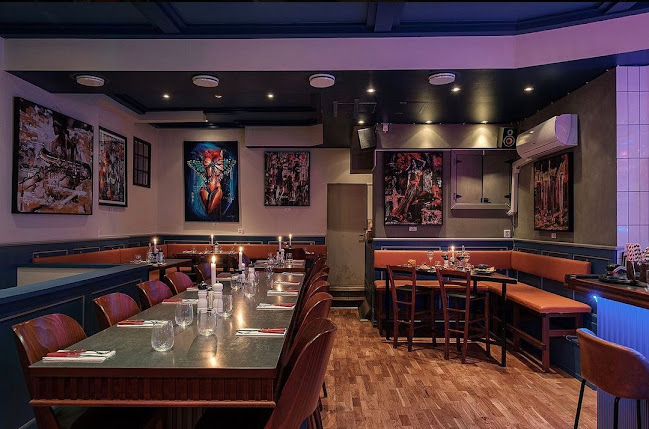 Comentarii opinii despre Regeringsgatan 88 (Ny restaurang kommer att öppnas inom kort)