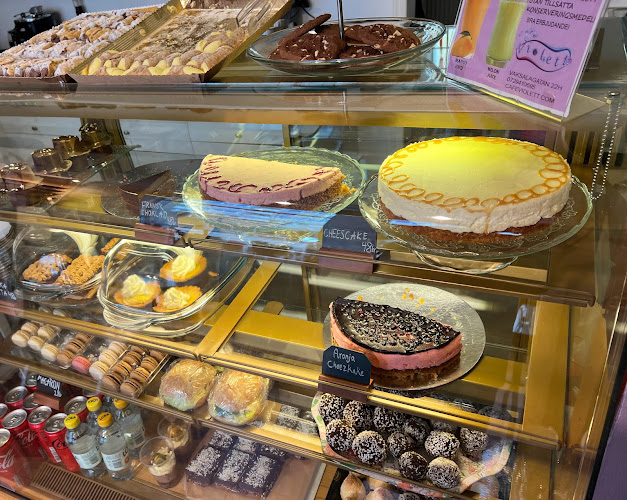 Café Violett - Gastronomi och hotellverksamhet