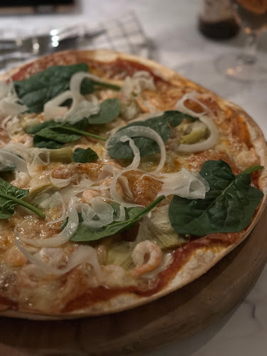 Runebergs Kvarterskrog - Gastronomi och hotellverksamhet