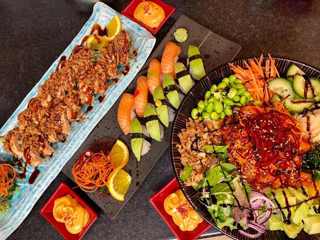 ESA SUSHI &WOK buffé, Långgatan 10, 821 43 Bollnäs