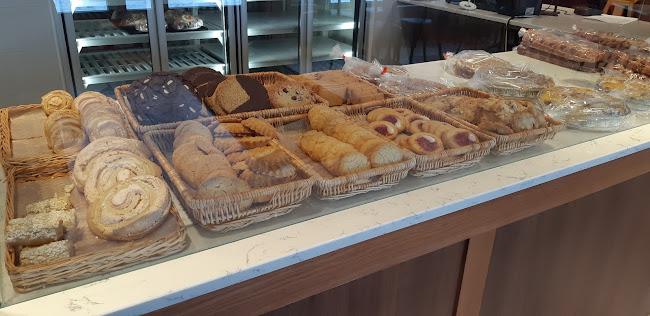 Ullas Kondis Västerslätt - Gastronomi och hotellverksamhet