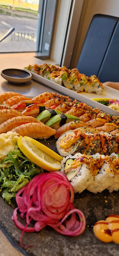 Opinii despre Sushi by Kyoto Järfälla în Järfälla - Gastronomi och hotellverksamhet