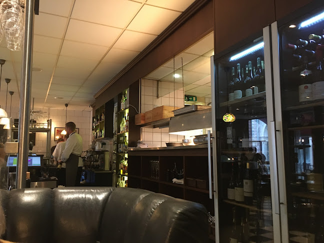 Klostergatans vin & delikatess Open Times