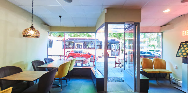 Opinii despre Farsans Streetfood Huskvarna în Huskvarna - Gastronomi och hotellverksamhet