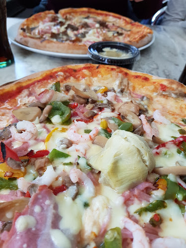 Opinii despre Pizzeria Sole Mio Ludvika în Ludvika - Gastronomi och hotellverksamhet