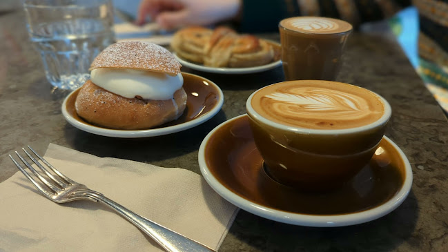 Opinii despre Svedjan Bageri în Stockholm - Gastronomi och hotellverksamhet