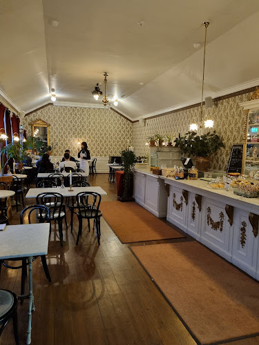 Konditori Bellevue - Gastronomi och hotellverksamhet