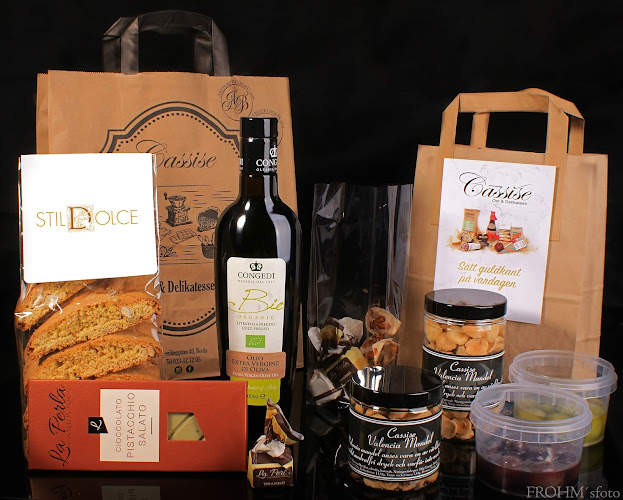 Comentarii opinii despre Cassise