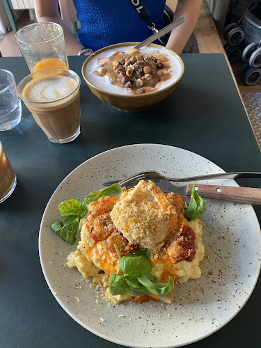 Cafè Pom & Flora Vasastan - Stockholm