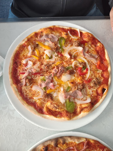 Pizzeria Opera Karlstad - Karlstad