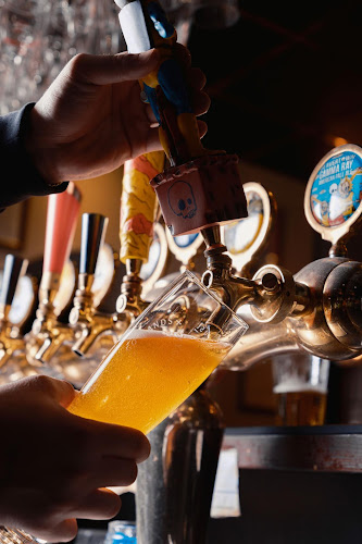 The Flying Horse - Gastronomi och hotellverksamhet